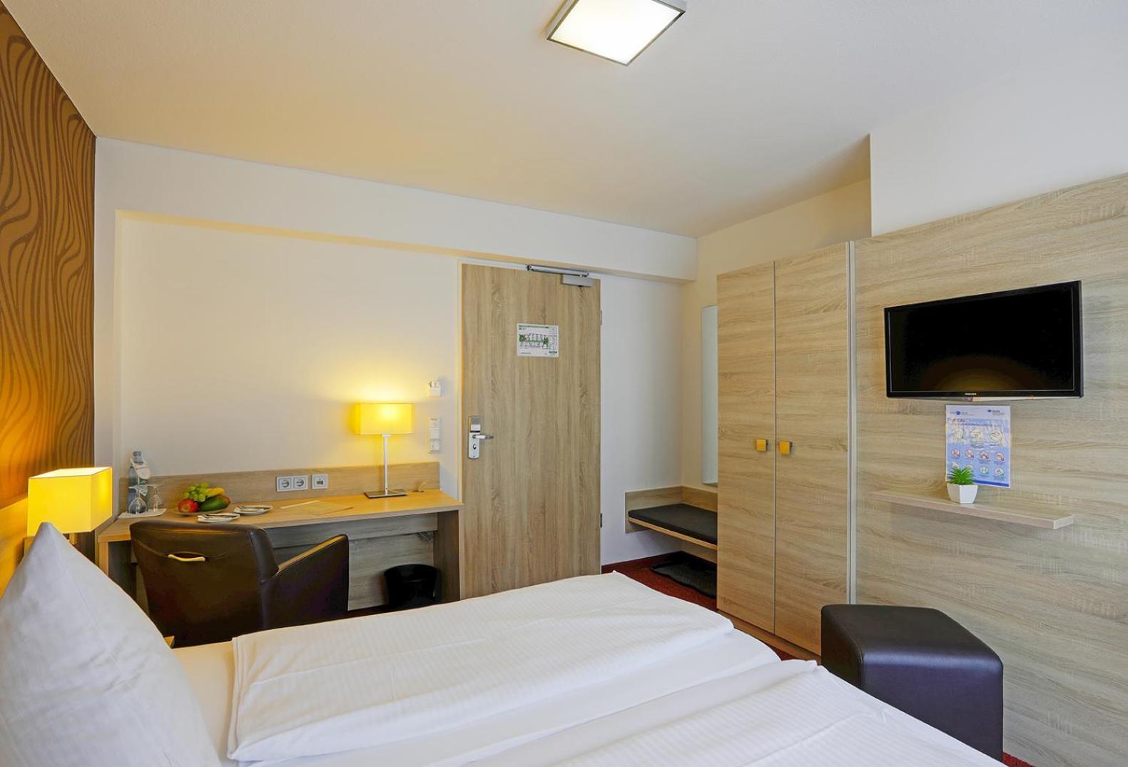Hotel Lindenhof Osterspai Exteriér fotografie